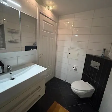 Sentrums Med Balkong Apartment