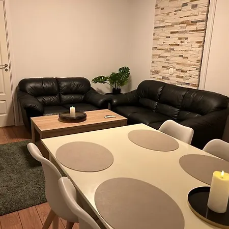 Apartamento Sentrums Med Balkong